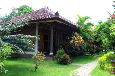 Hotel le Bayu Mantra à Lovina, Bali