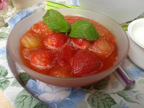 soupe rhbarbe fraises