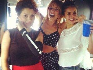 Nina Dobrev sur le tournage de 'Final Girls'