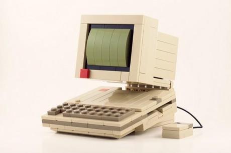 Retro-Technology-LEGO-Kits-by-Chris-McVeigh-5-600x400