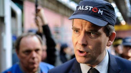 Montebourg ko ! debout ...