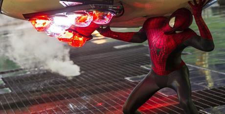 amazing spider man 2 need an hand taxi [CINÉMA] Notre critique de The Amazing Spider Man : Le Destin dun Héros