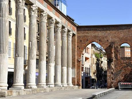 colonne di san lorenzo maggiore milano Cavalli e Nastri, Milan