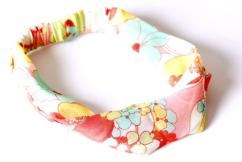 foulard-ete-pastel-a-fleur-