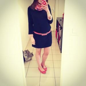 Robe Gat Rimon, foulard Mango, Ceinture Nice Things, Ballerines Anniel