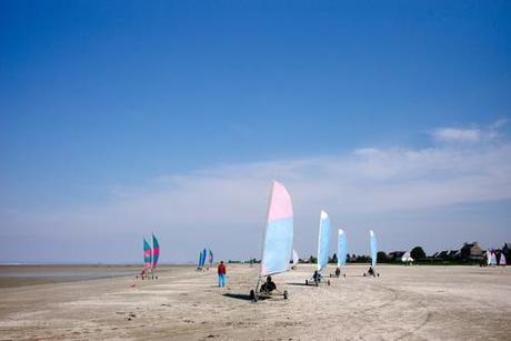 Un dimanche du cimetière à la plage L1003612.jpg