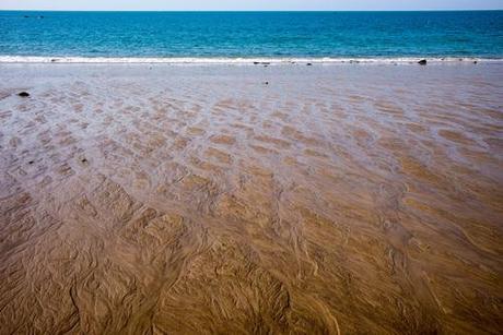 Un dimanche du cimetière à la plage L1003625.jpg