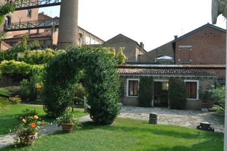 Le jardin de l’usine Fortuny, à la Giudecca