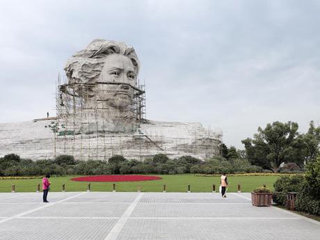 Landscapes Altered by the Worlds Largest Statues monuments landscapes 