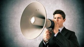 Les hommes sandwich, un outil marketing sous estimé… – Walkcast sur les Hommes Sandwich & uniformes [1]