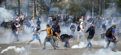 Des troubles préfabriqués au Venezuela selon le même modèle qu’en Ukraine