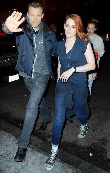 Kristen Stewart quitte le MET Ball After-Party à New-York - 05.05.2014