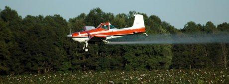 L’épandage aérien de pesticides est enfin interdit