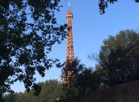 La Tour Eiffel, vue depuis la Seine