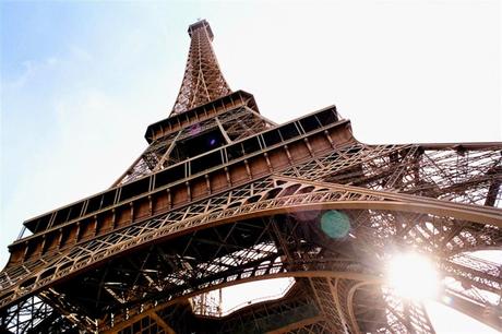 LE QUOTIDIEN & VOUS > Tour Eiffel : 125 ans et pas une ride !