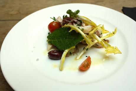 La rotonde Salade de poulpe pissenlitsolives infusion passion
