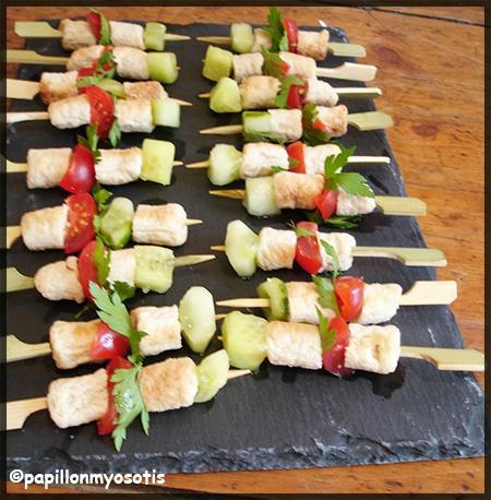 Brochette de quenelles, tomate et concombre