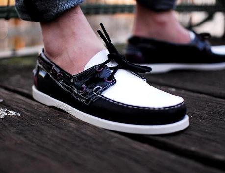 Peut-on encore porter des chaussures bateau ?