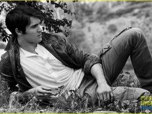 JJ Spotlight Series : Steven R.McQueen