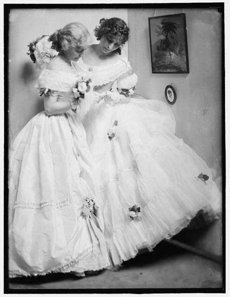 The-Gerson-Sisters-in-Costume-for-the-Crinoline-Ball-1906-2.jpg