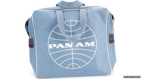 John Lennon : un sac de la Pan Am en vente