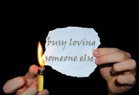 burning paper (lighter) brûler papier (briquet) Busy loving someone else.jpg
