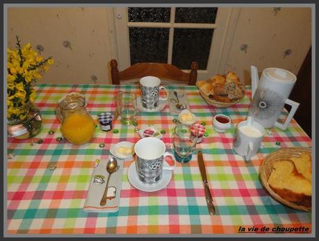 table petit-déjeuner-1953