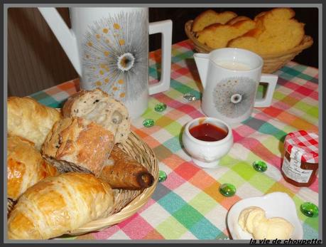 table petit-déjeuner-1968