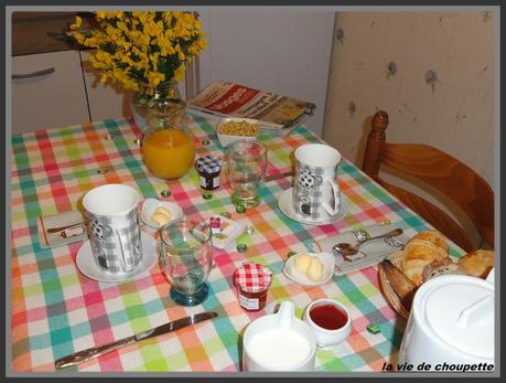 table petit-déjeuner-1962