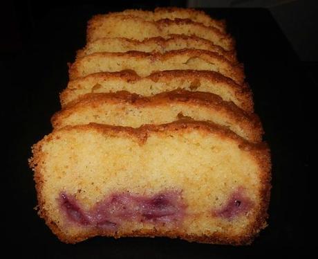 Quatre-quart fraises chocolat blanc