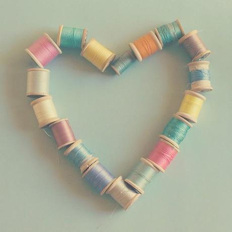 Je réponds à vos questions : Comment as-tu commencé à coudre ? Je réponds à vos questions : Comment as-tu commencé à coudre ?