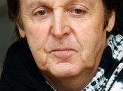 Guéri, Paul McCartney quitte Japon