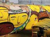 L’avion l’équipe Brésilienne: hommage peuple