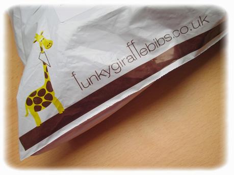 Emma a testé : les bavoirs Funky Giraffe