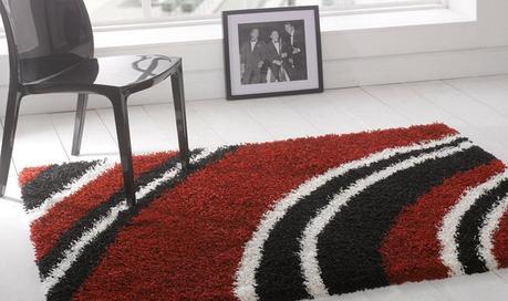 Tapis shaggy red