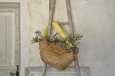 Une pointe de jaune.