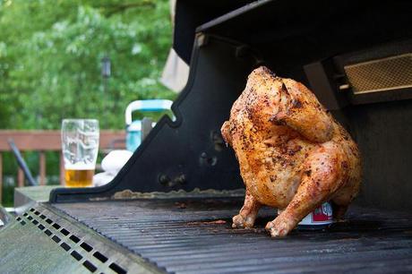 Le poulet est prêt à cuire