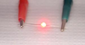 La pile du futur est née, ultra-puissante et biodégradable La pile du futur est née, ultra-puissante et biodégradable