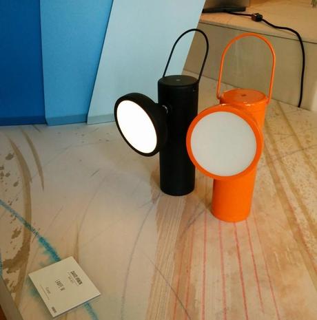 Lampe M par David Irwin - Expo American Design