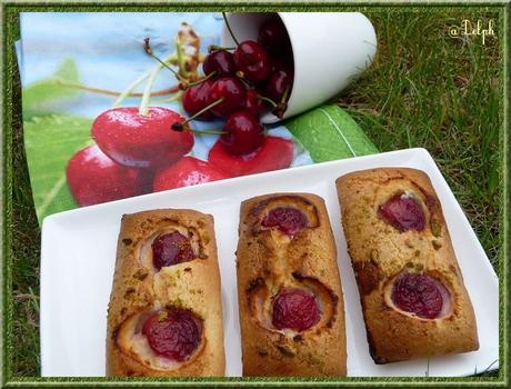 Financiers aux cerises et pistache