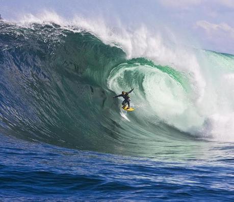« The Right », l’un des spots de surf les plus dangereux au monde