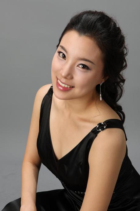 Après le Concours ARD de Munich en 2012, la soprano Sumi Hwang remporte le Reine Elisabeth à Bruxelles