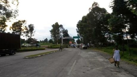 Passage de la frontière Rwanda - Uganda