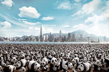 Le tour du monde de 1600 pandas de papier : P. Grangeon et allrightreserved pour le WWF - Disparition