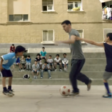 Quand Messi se fait avoir par des enfants Quand Messi se fait avoir par des enfants
