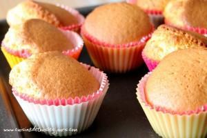 Cupcakes à la vanille, coeur de fraise_tuto_5