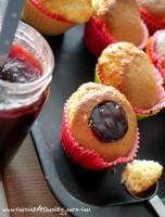 Cupcakes à la vanille, coeurs de fraise