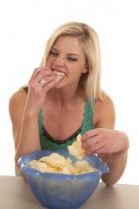 ÉMOTIONNALITÉ ALIMENTAIRE: Les femmes mangent mal sous le coup de l'émotion   – The Journal of Nutrition