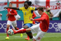 L'Equateur tient l'Angleterre en échec