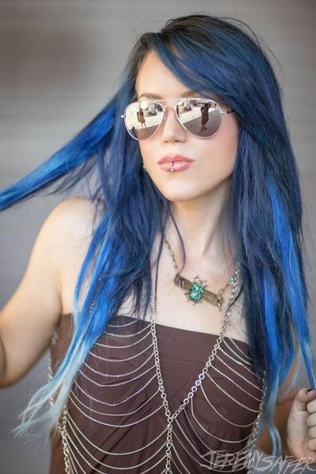 Connaissez-vous Alissa White-Gluz?
